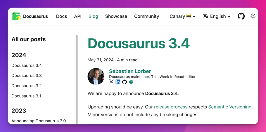 Docusaurus 博客的屏幕截图，特别是按年份分组的侧边栏项目